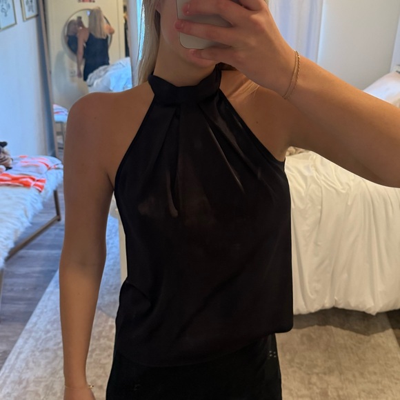 White and black lace satin crop tank top - Picture 1 of 1